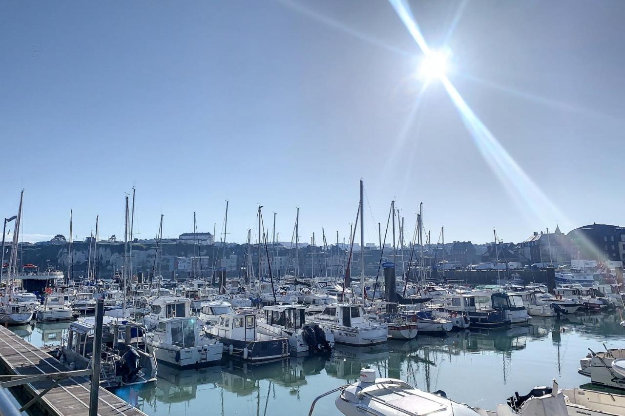 Dm 18 - Entre Port Et Mer 1Er Etage Apartment Диеп Екстериор снимка